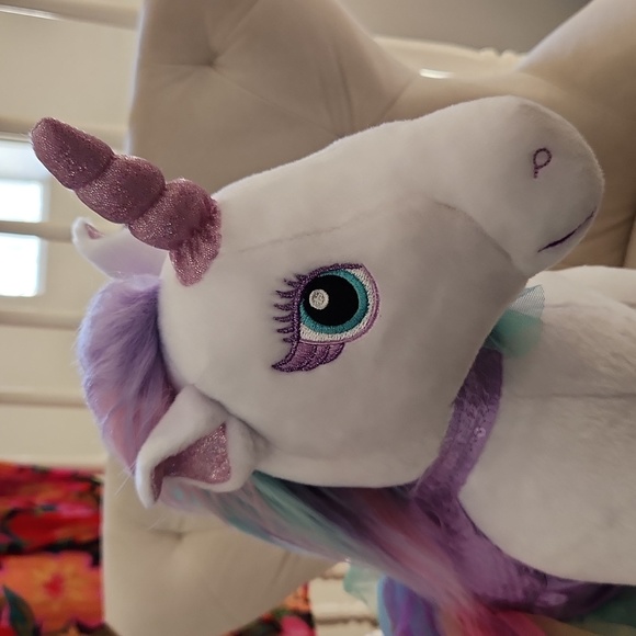 Build-a-Bear Beary Fairy Friends Unicorn w/ sequence dress 🦄 - Picture 4 of 6